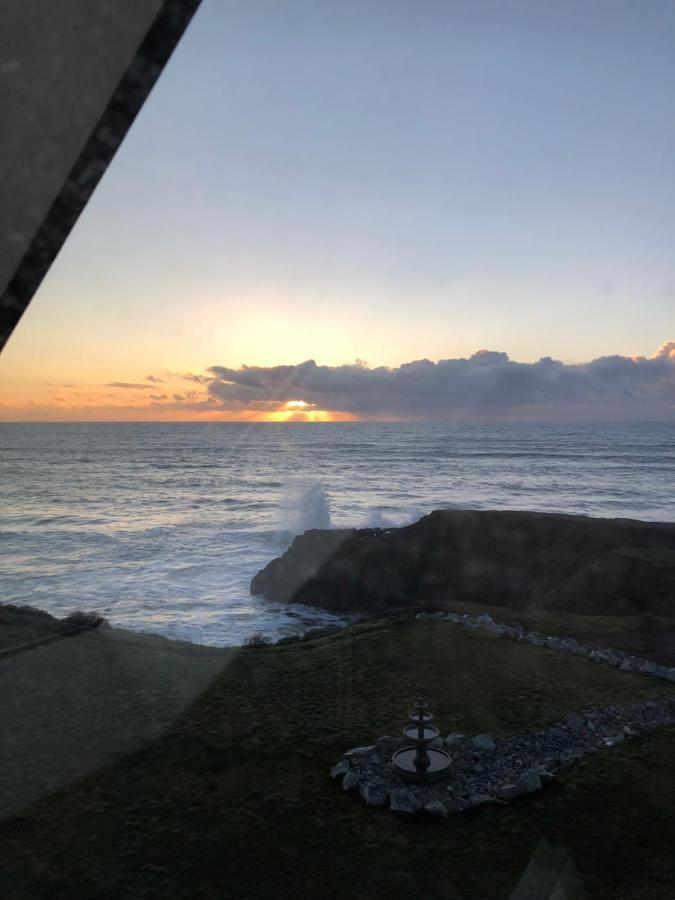 The Castle Inn Of The Lost Coast Shelter Cove Exterior photo