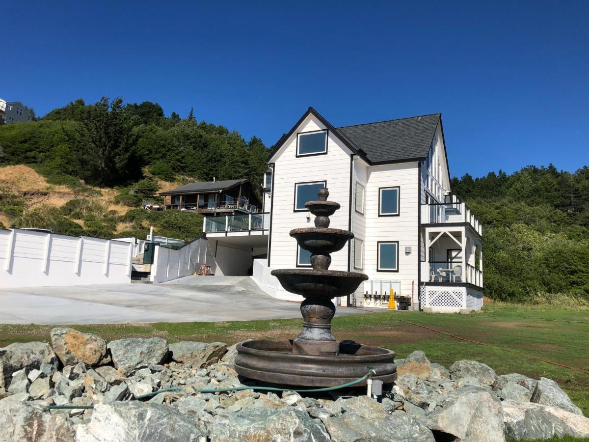 The Castle Inn Of The Lost Coast Shelter Cove Exterior photo